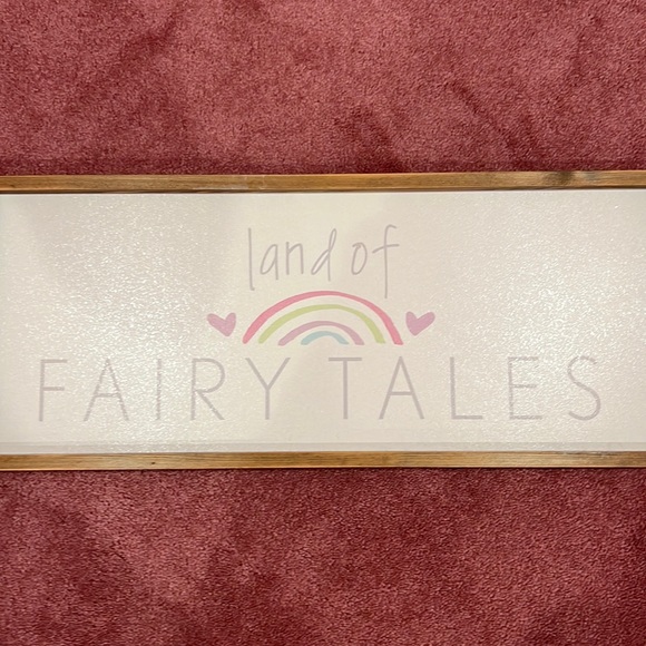 Wall decor: Land of Fairy Tails - Picture 1 of 13